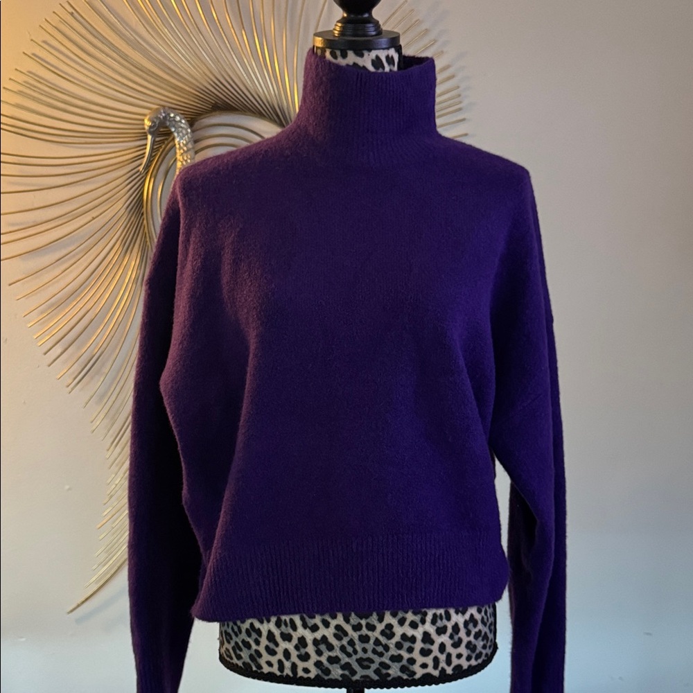 Zara Women's Purple Turtleneck Sweater M